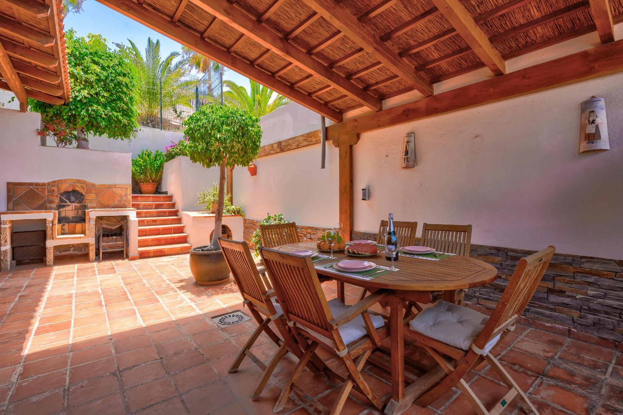 Buenavista Panoramic Villa In Costa Adeje Eksteriør billede